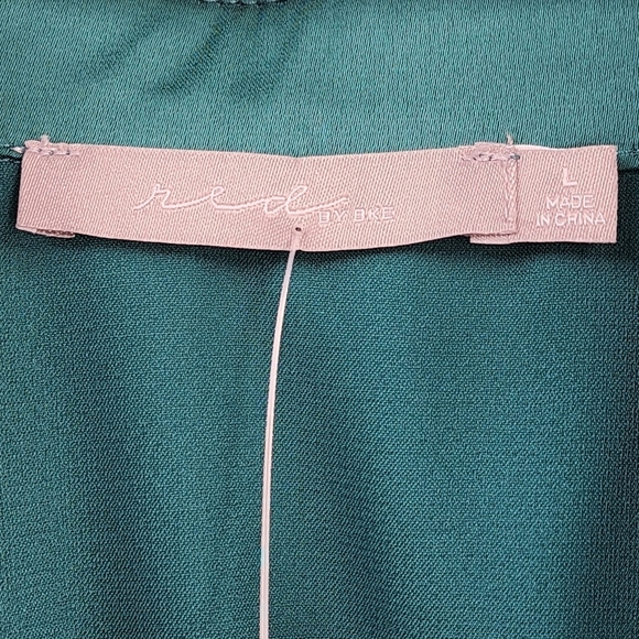 Buckle X Red By BKE Women's Green Satin Surplice Tunic Top - L - Picture 4 of 8